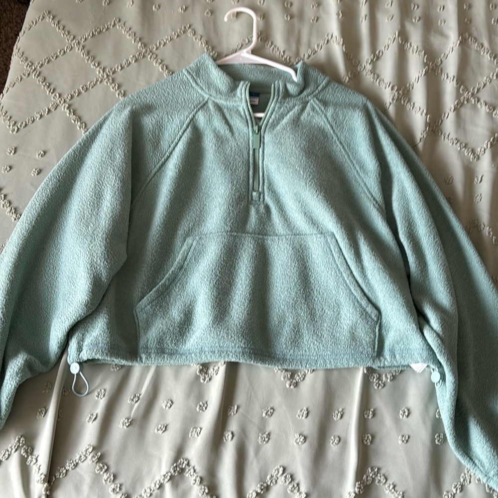 Old Navy terry textured pullover